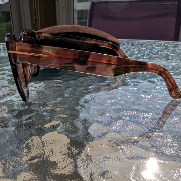 New - Tom Ford Sunglasses - Picture 3 of 4